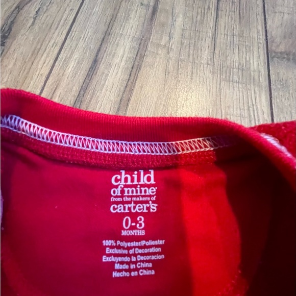 Two first Christmas pajamas by Carter 0-3 and 3-6 months - Picture 4 of 6